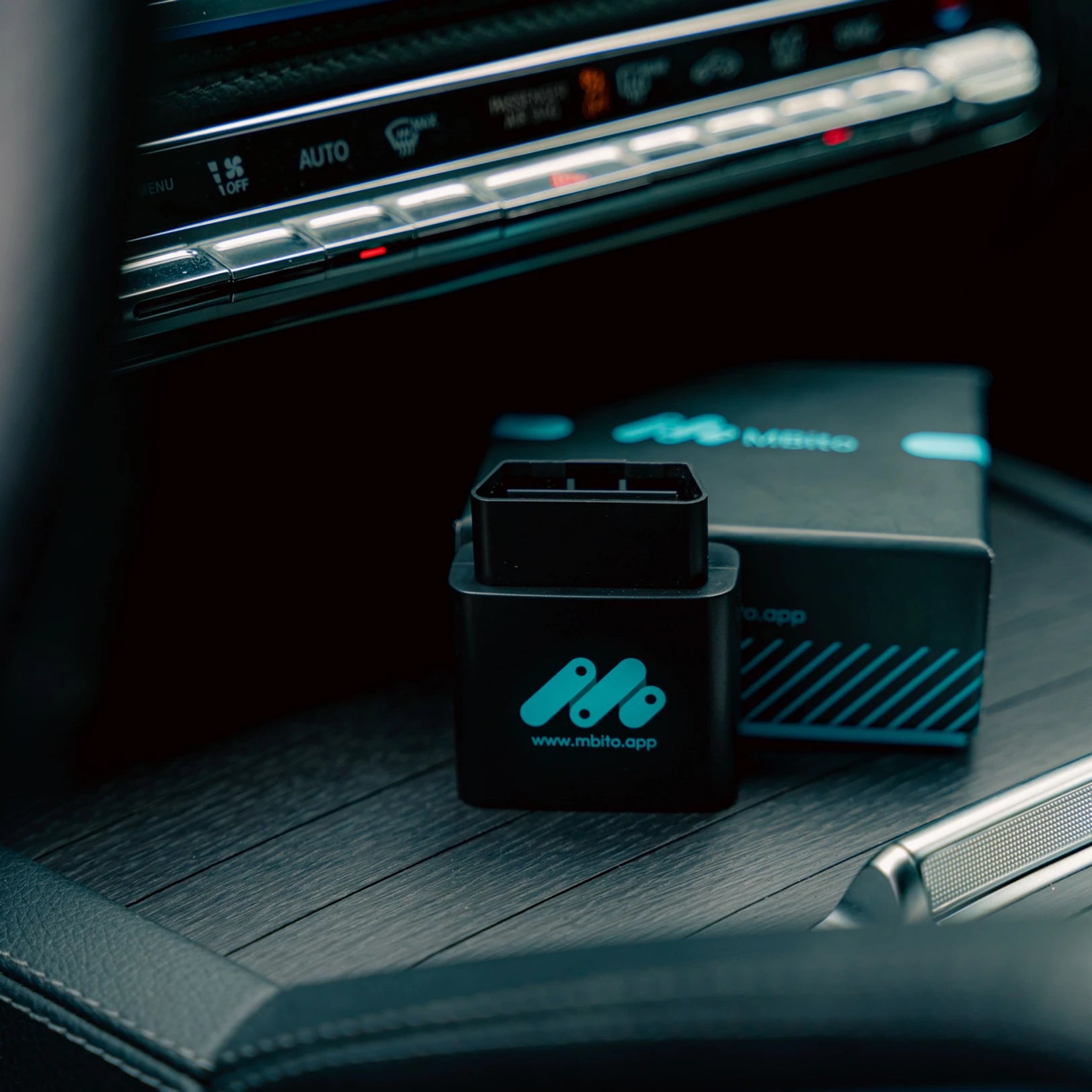 メ*ィ様 MBito OBD-IIデバイス【新品未使用品】診断機 MBito OBD Device - ベンツ専用パーソナルコーディングツール